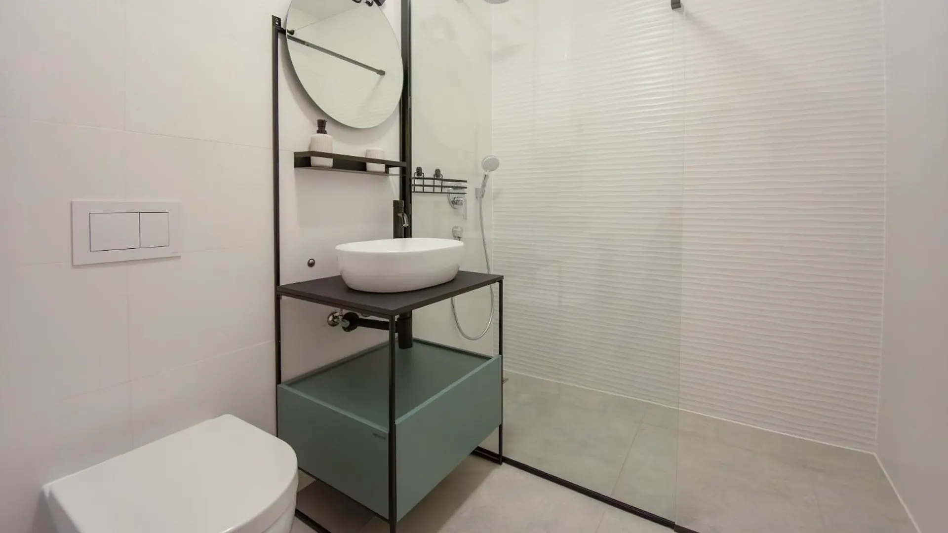 Stella'S Garden Apartment אומאג קרואטיה