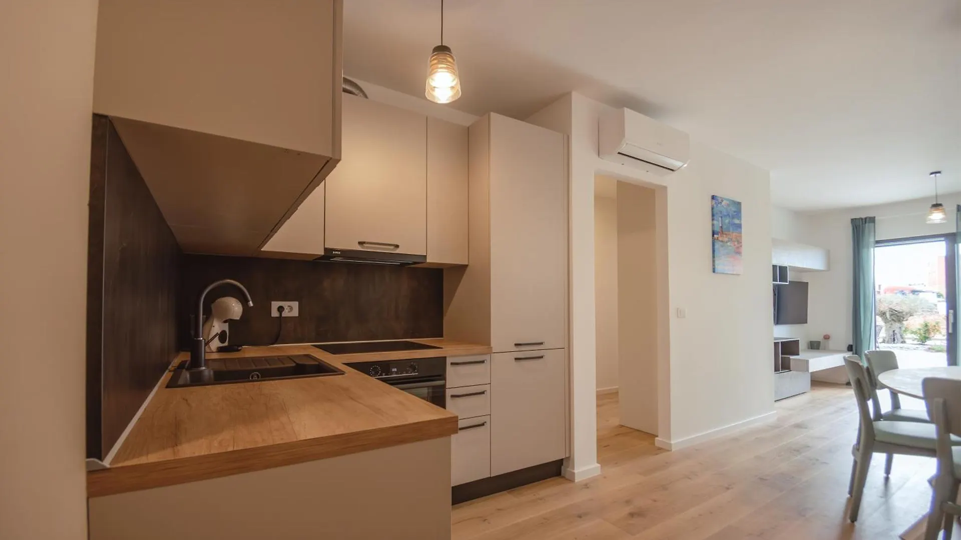 Stella'S Garden Apartment Umag